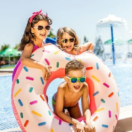 מלון אוחאקיב Sportium מראה חיצוני תמונה
